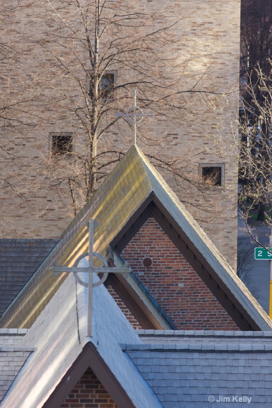 Stacking roofs peaks