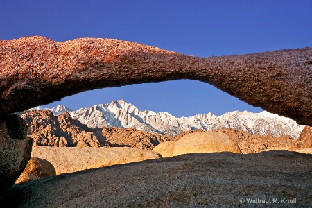  Arch w. Lone Pine Peak