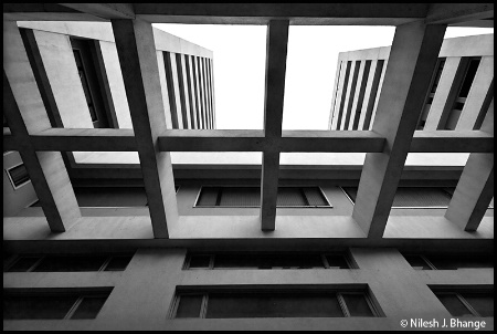 Bombay Hospital : The Art Of Symmetry