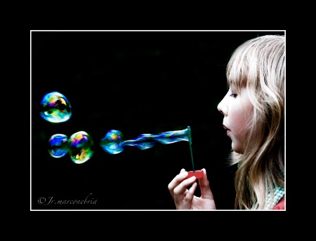 bUbBlEs