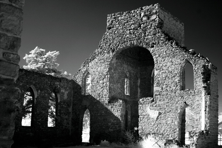 greensburg church ruins