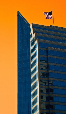 Original Renaissance Tower & Old Glory/Sacramento