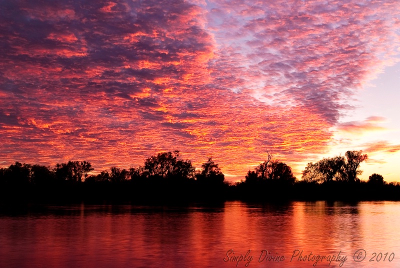 Sunset 1 on the American River