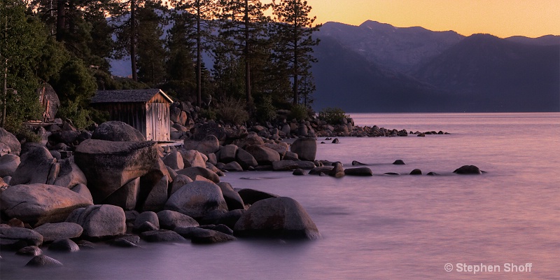 Zephyr Point Dockhouse