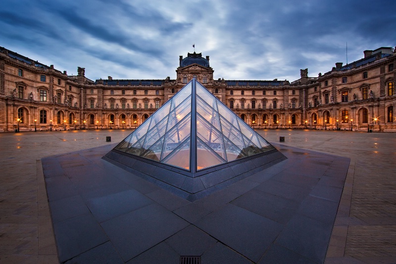Louvre by Twilight