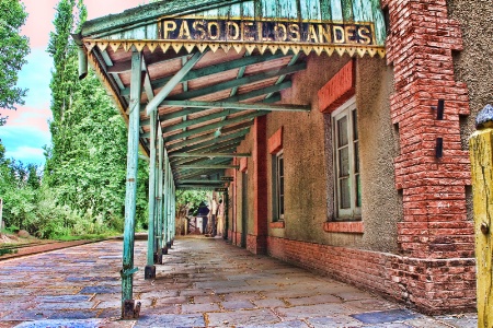 Paso de los Andes Station 2