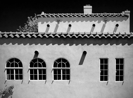 ~ WINDOWS IN B&W ~