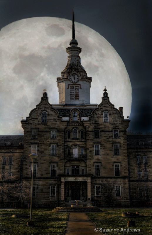 Lunatic Asylum Moon