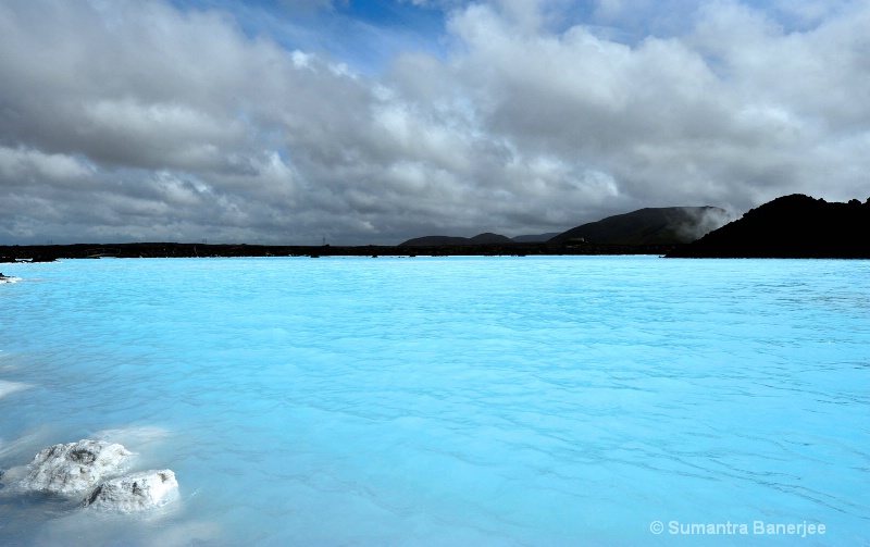  the famous blue lagoon  iceland