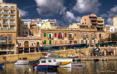 Spinola Bay