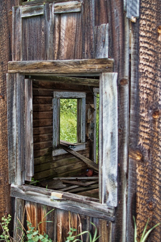 miner's shed near Liberty, WA