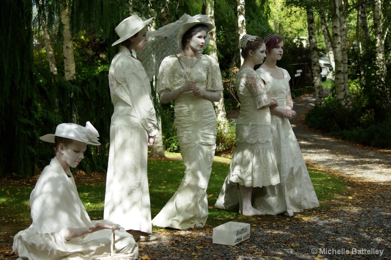 Living Statues