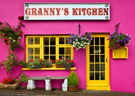 ~ Granny's Kitchen ~ 