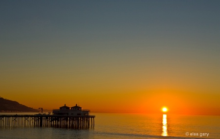 6.51 AM-Malibu Pier