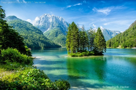 Island in the Alps - Sunny