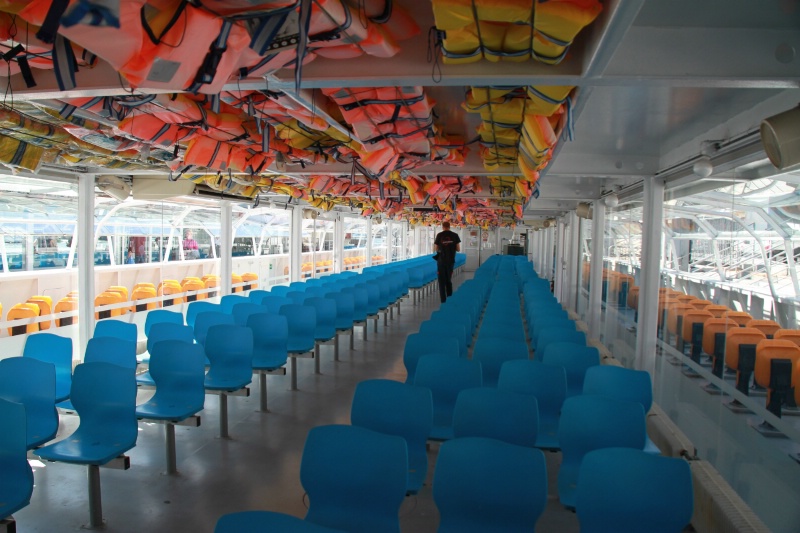 Paris: a bateau (river boat)