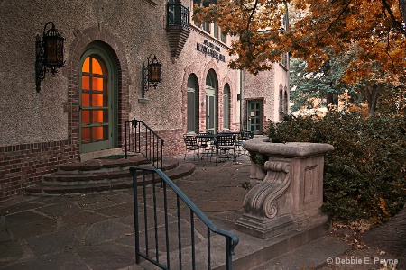 HAUNTED MANSION - TRICK OR TREATERS WANTED. . .