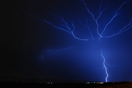 Cool Lightning!