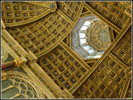 Cupola in Fontainebleau