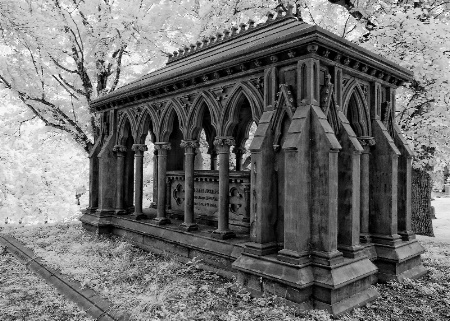 Pierrepont Canopy Tomb