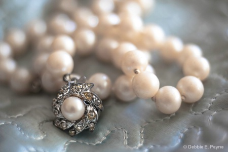 ANTIQUE PEARLS