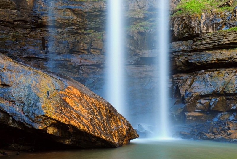 Beams of Water