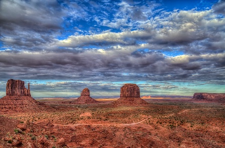 Monument Valley Clouds