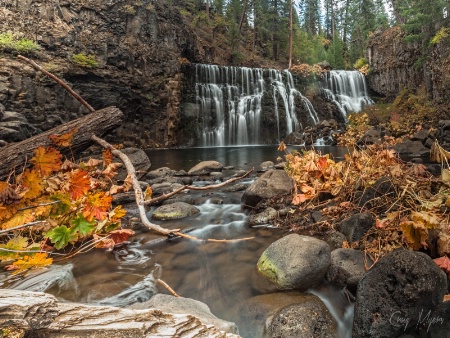 Middle McCloud Falls