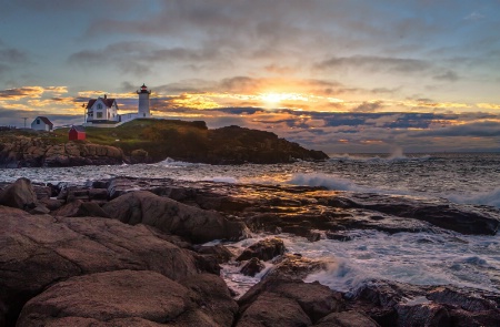 Nubble At Dawn 9363