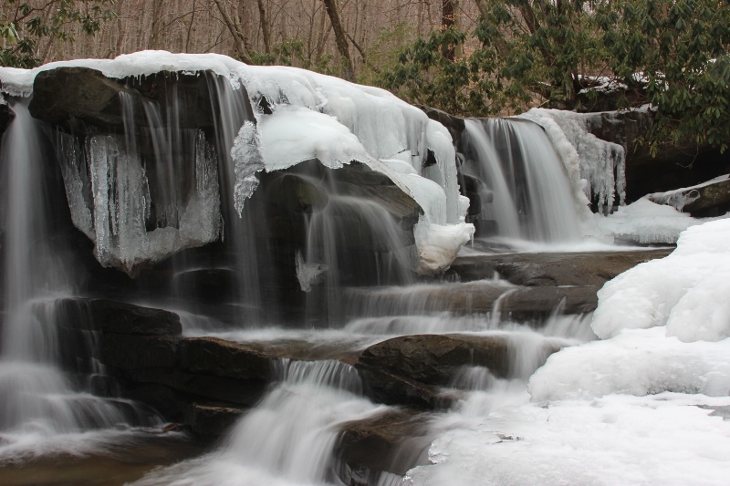 Jonathan Falls