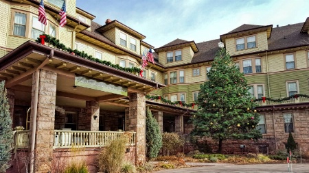 Christmas At Cliff House