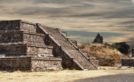 Teotihuacán at Dawn