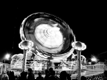 Spinning in B&W