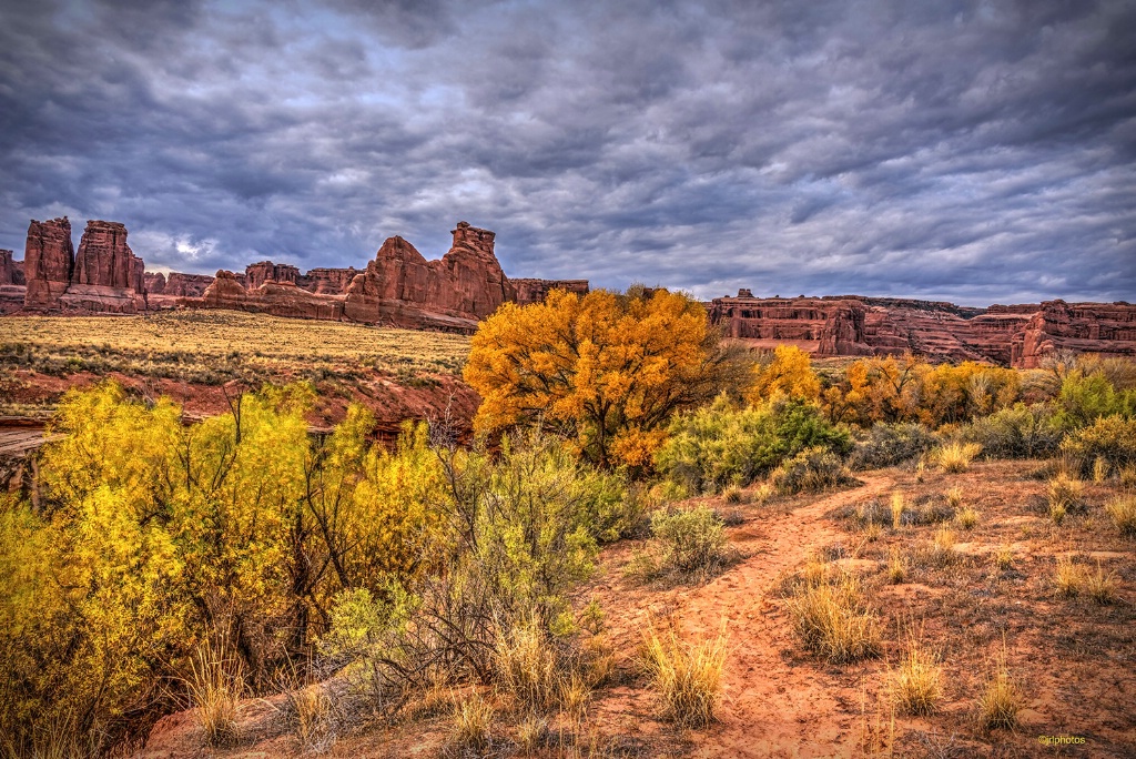 Overcast Day in Arches