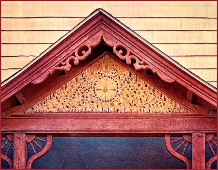 Antique Store Gable