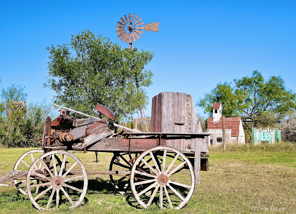 Del Rio Windmill