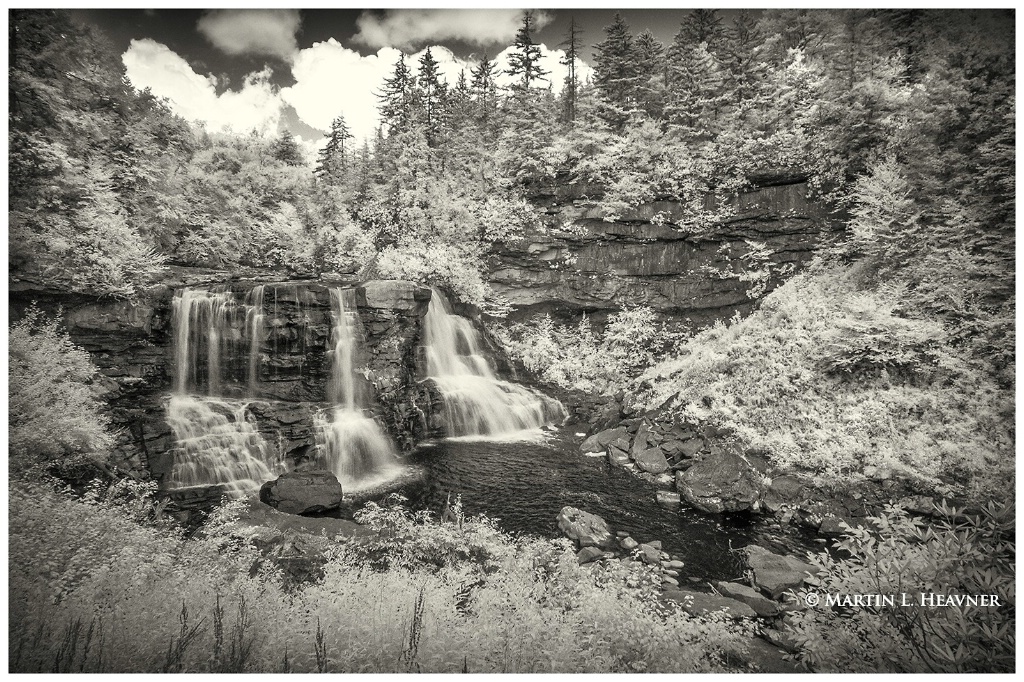 Blackwater Falls Canyon - West Virginia - ID: 15513627 © Martin L. Heavner