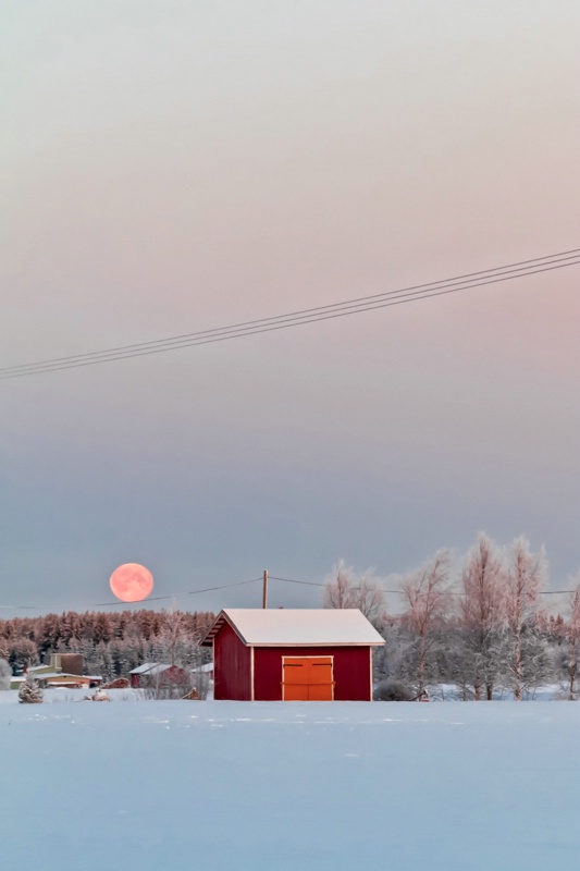 Sunrise And The Super Moon