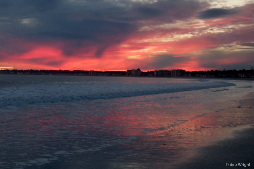 Sunset at beach - ID: 15519347 © deb Wright