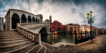 Rialto-Grand Canal Panorama