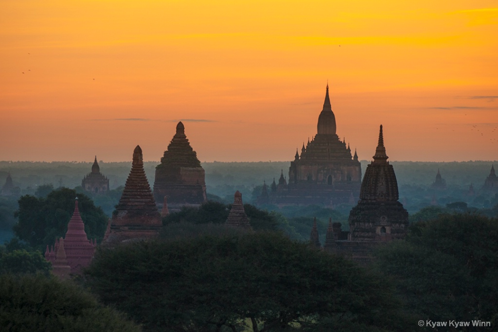 Pagoda Land BagaN