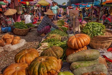 The vegetables seller