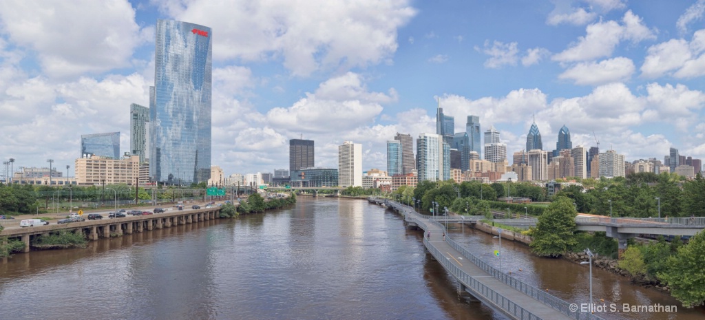 Philadelphia Skyline 1 - ID: 15680275 © Elliot Barnathan